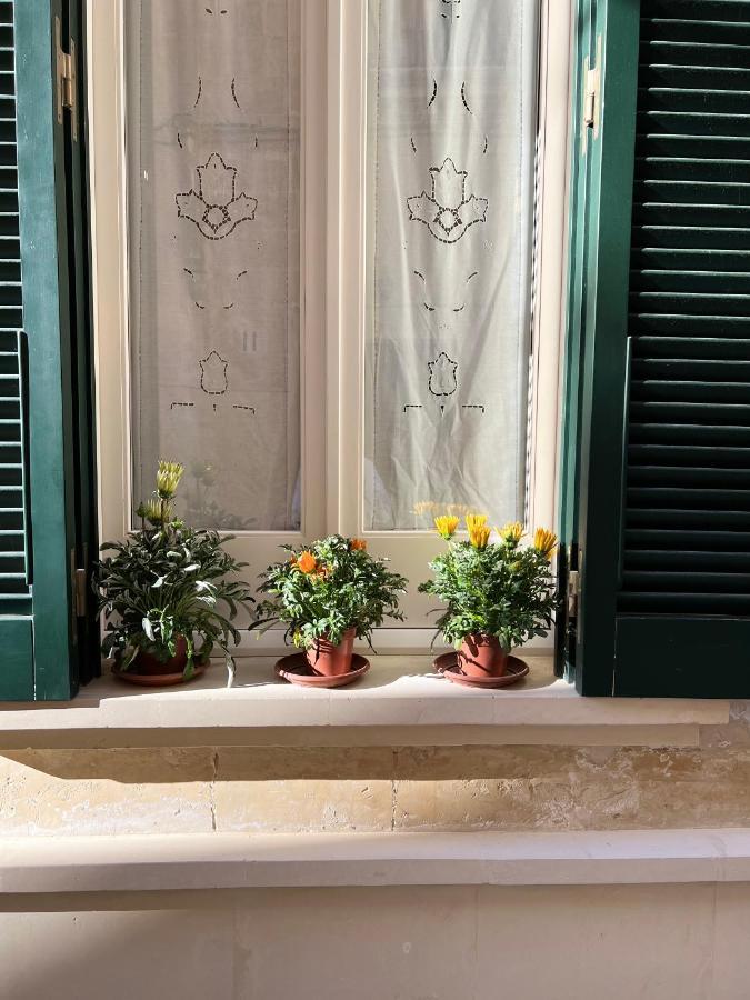 Lo Scrigno Barocco Bed & Breakfast Lecce Exterior photo